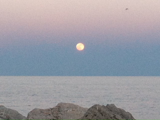 Moon rise over Lake Michigan from Kenosha, WI