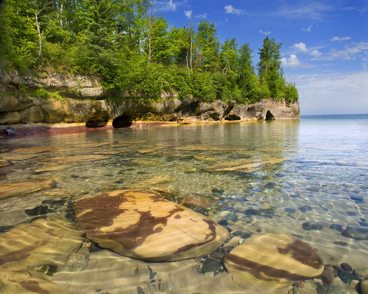 Lake Superior boasts some of the clearest water in the Great Lakes. (Photo: Tim Trombley)