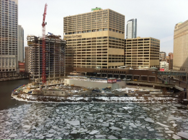 Ice floes in the Chicago River with Chicago Sun Times building in the background. Image: Gary Wilson