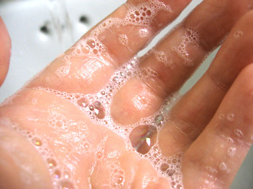 Antibacterial hand soaps contain triclosan. Image: Desi, Flickr.