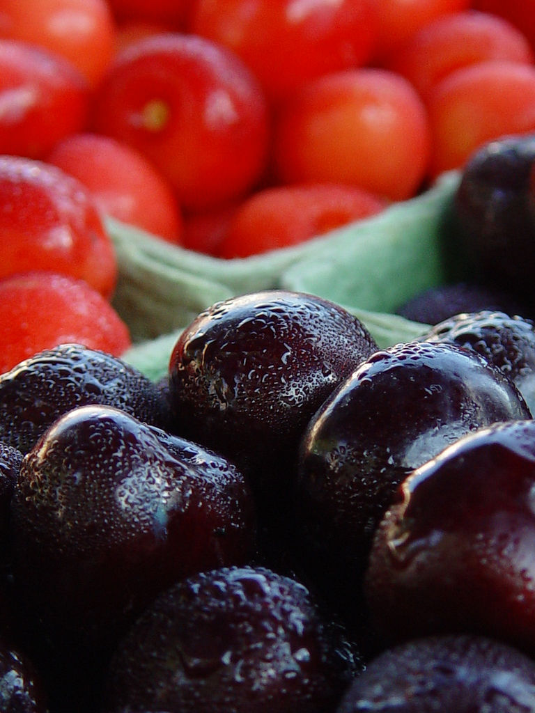 Traverse City cherries will soon be on the shelves of food banks throughout the state. Image: David Jakes