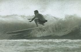  Bob Beaton, surfing at Grand Haven in 1967. Image: http://www.sandhillcity.com/ 