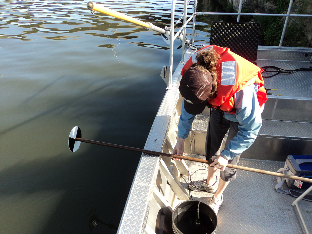 Volunteer water monitoring program seeks new support | Great Lakes Echo