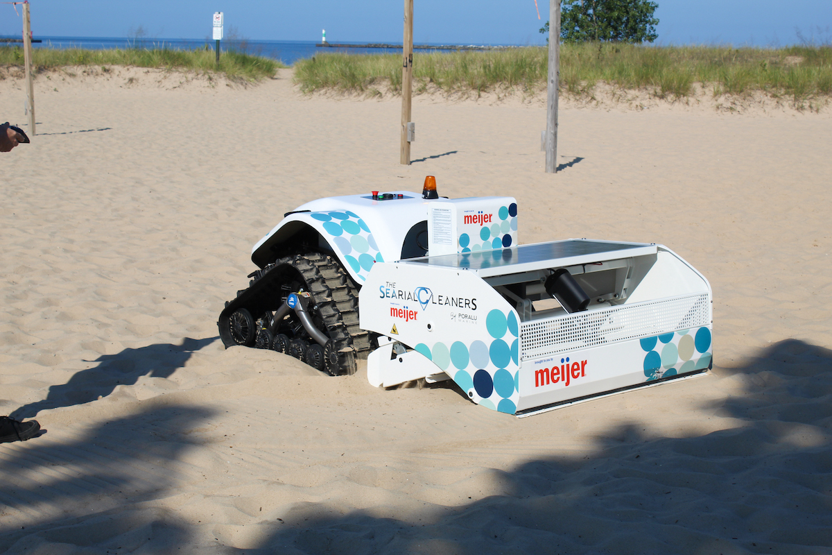 Beach cleaning robots are coming to Lake Erie | Great Lakes Echo